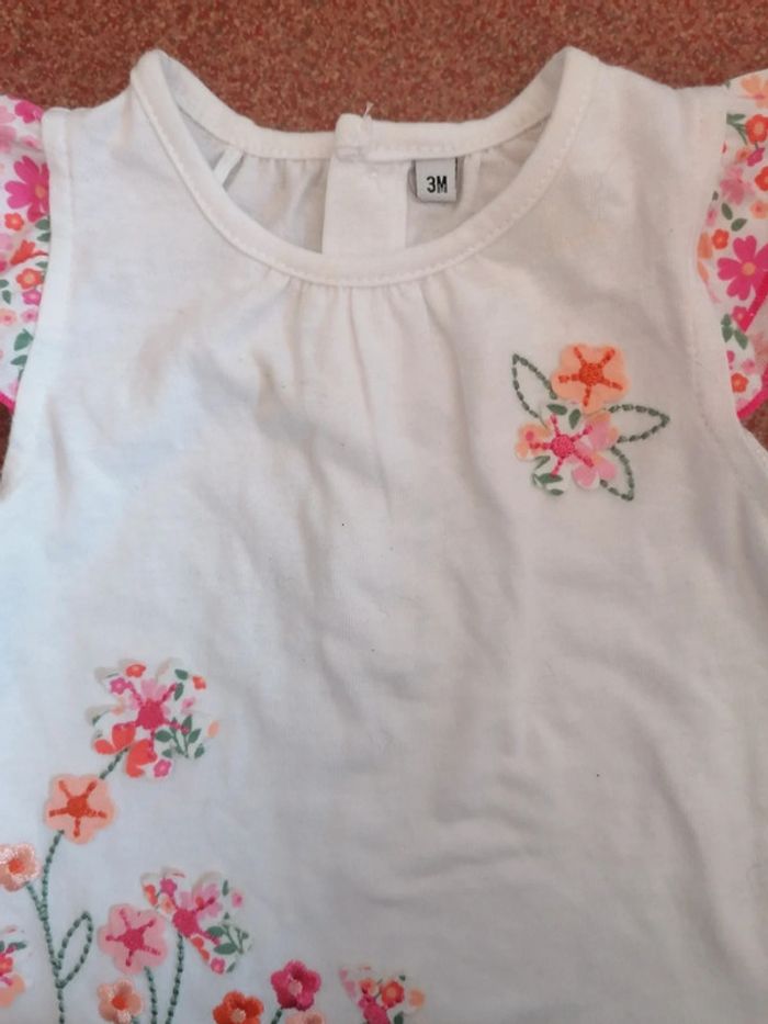 T shirt bébé - photo numéro 2