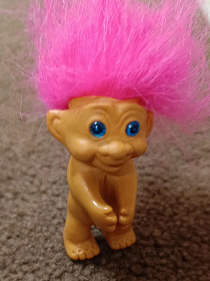 Troll cheveux rose