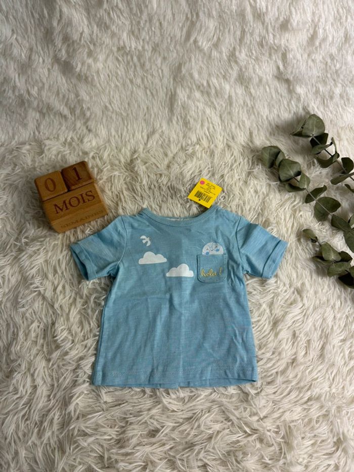 T-shirt bleu ciel p’tit bisou taille 1 mois
