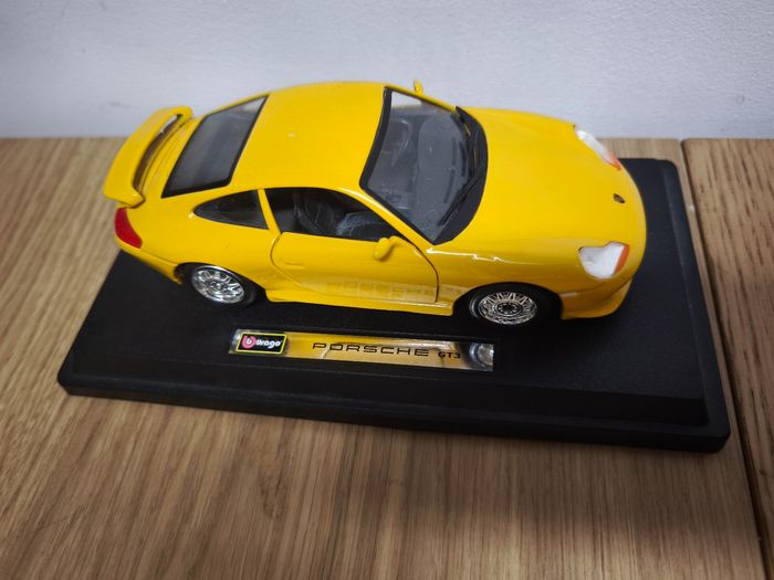 Voiture Porsche GT3 Bburago 1/24 1997 - photo numéro 2