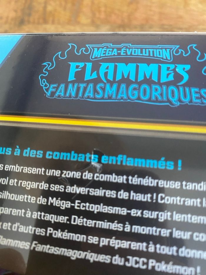 ETB Flammes Fantasmagoriques / Défaut de scellage - photo numéro 6