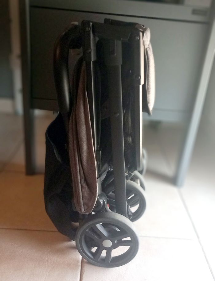 Poussette canne Safety - photo numéro 3
