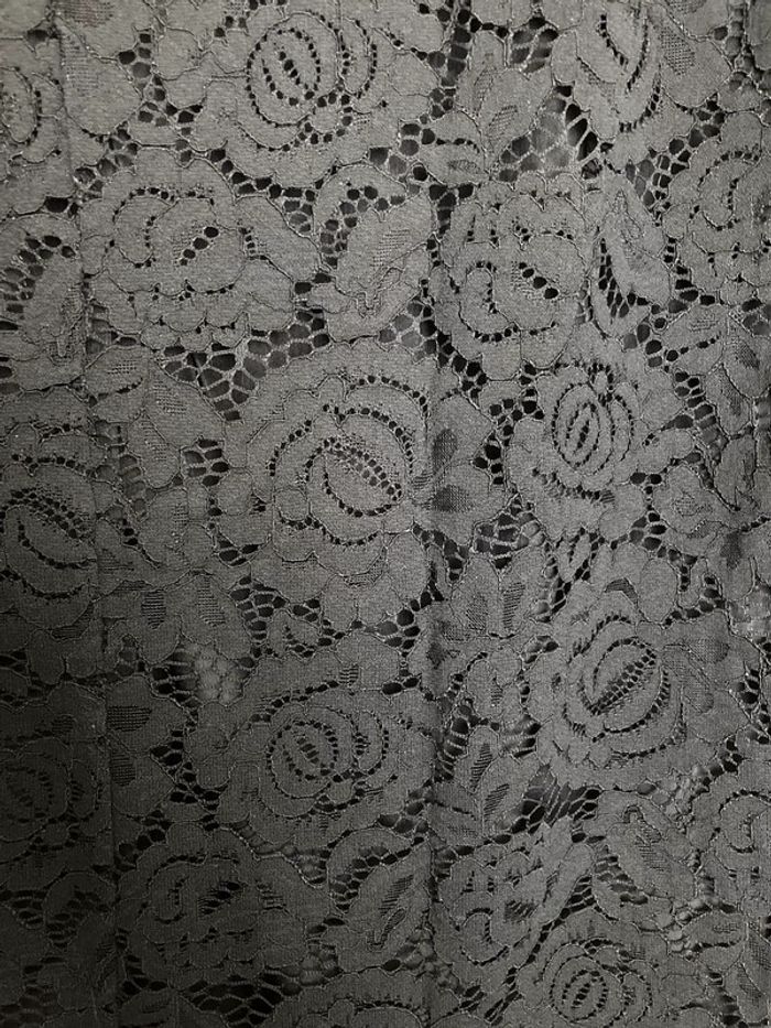 Robe dentelle 42 - photo numéro 4