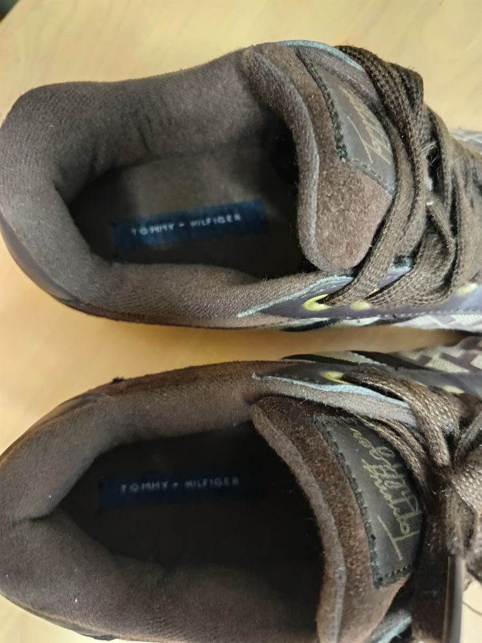 Sneakers chaussures de ville femme Tommy Hilfiger "Thora" taille 7.5 US - photo numéro 10