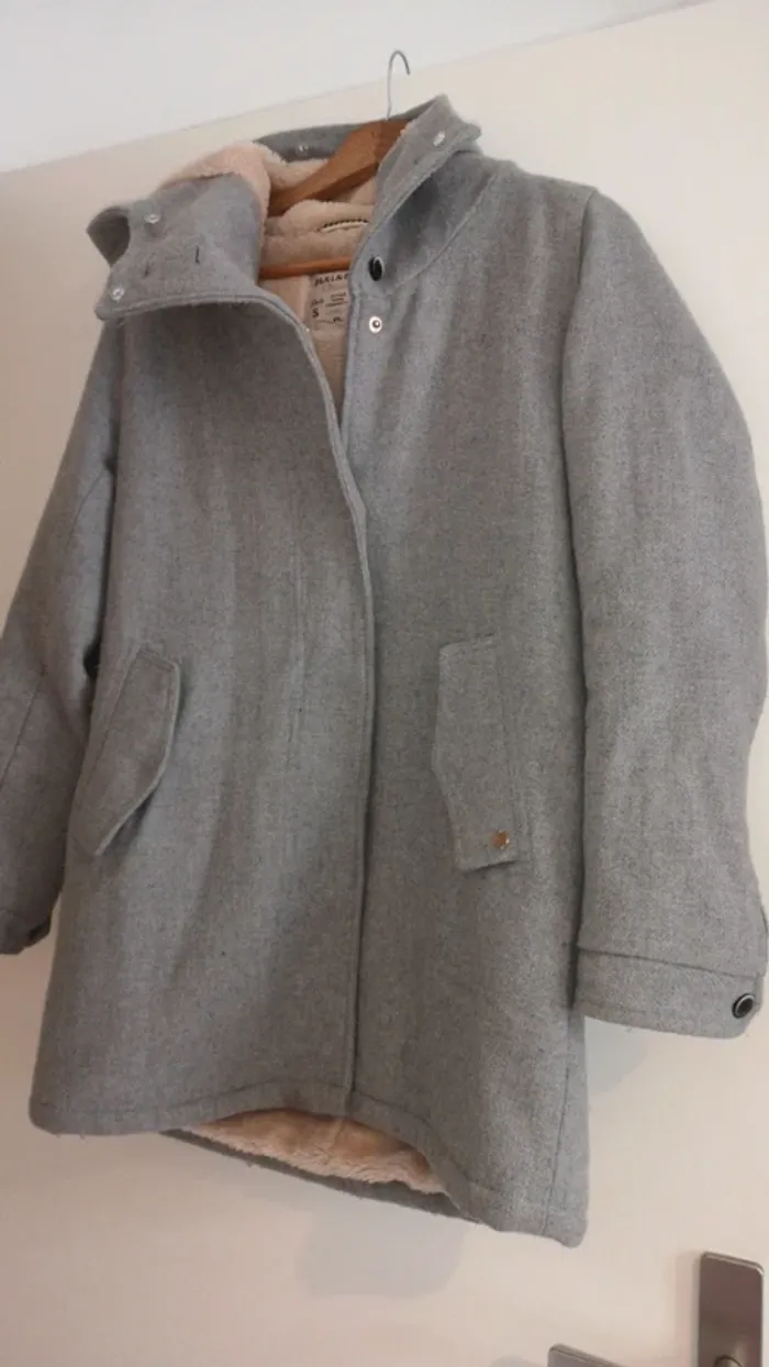 Parka qui tien très chaud Pull&bear