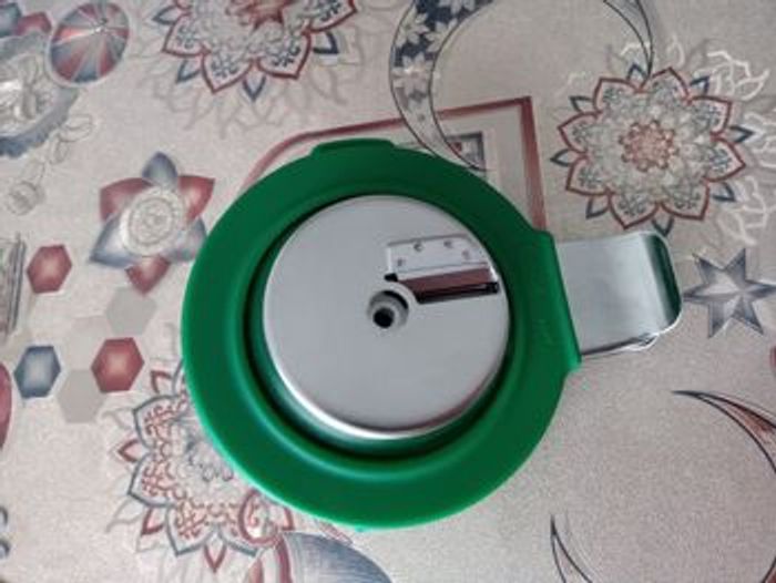 Lot de 4 trancheuses à légumes IKEA TABBERAS, acier inoxydable/vert, NEUVES - photo numéro 5