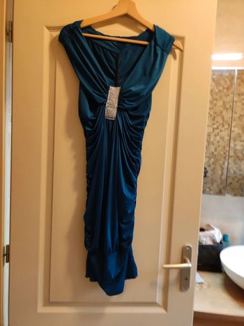 jolie robe bleu canard