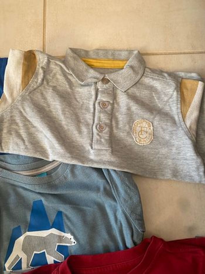 Lot de six t-shirt et polos pour garçons - photo numéro 5