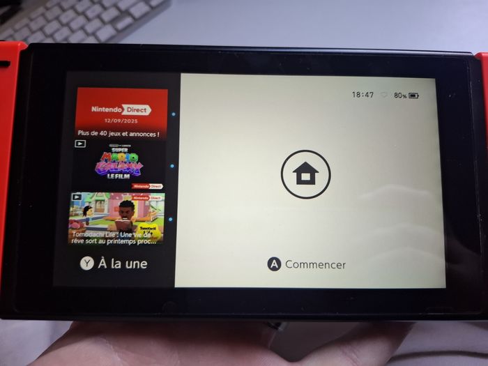 Nintendo Switch 32 Go console - photo numéro 7