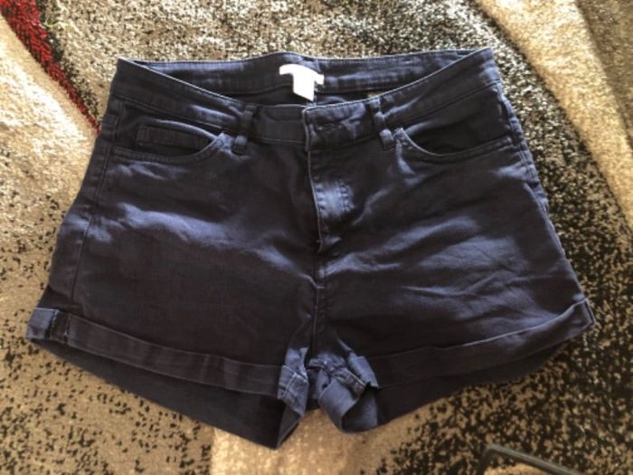 Short bleu marine