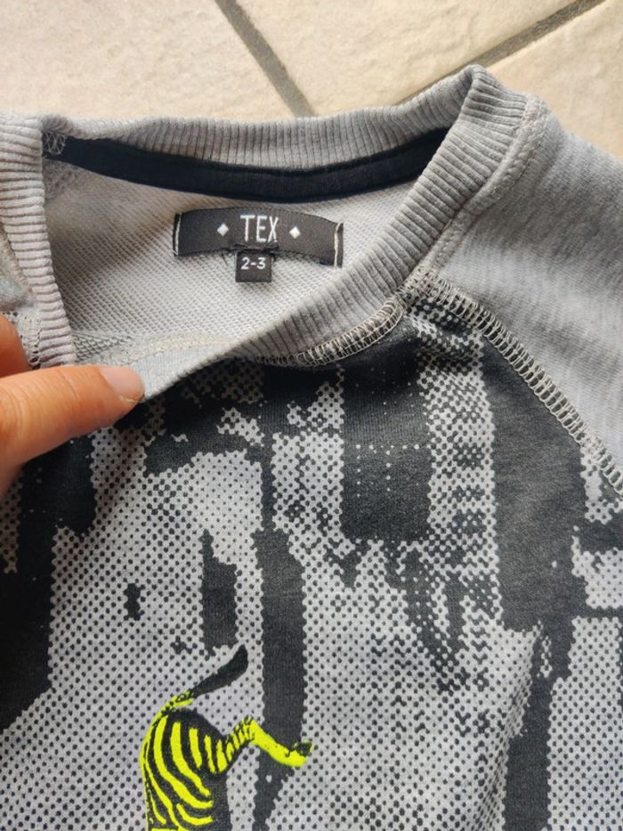 Pull 2ans - photo numéro 2