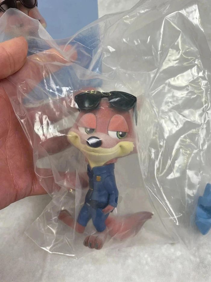 Figurine Disney Japon Zootopie Nick Wilde Fluffy Puffy - photo numéro 2