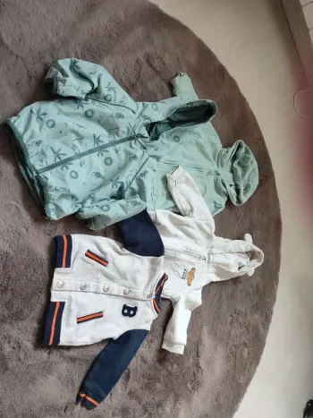 Lot veste bébé