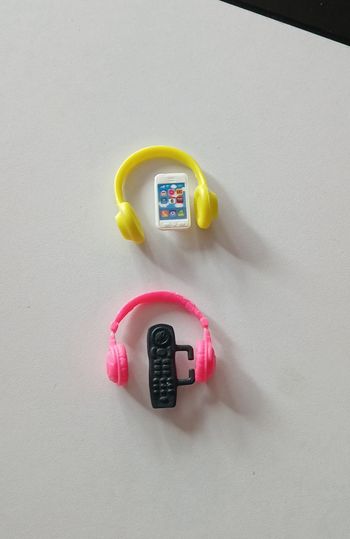 Accessoires barbie casque et téléphone