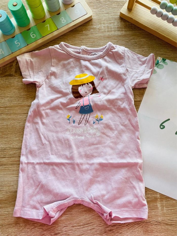 Pyjama 6 mois - photo numéro 2