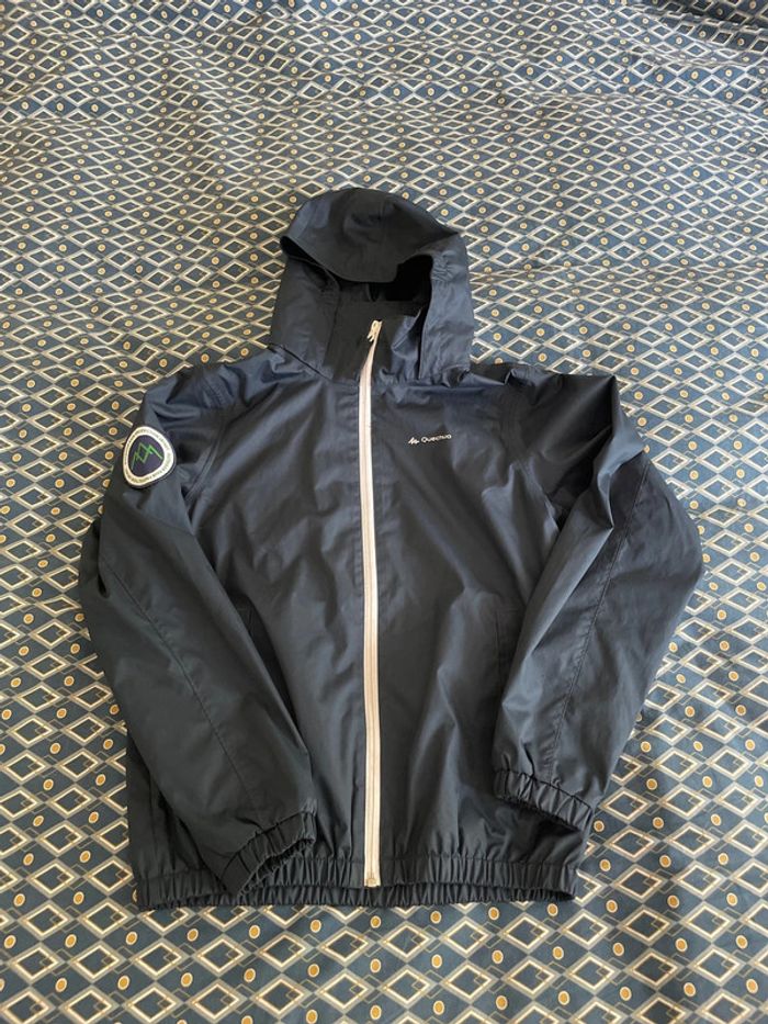 Coupe vent marine Quechua taille 12 ans
