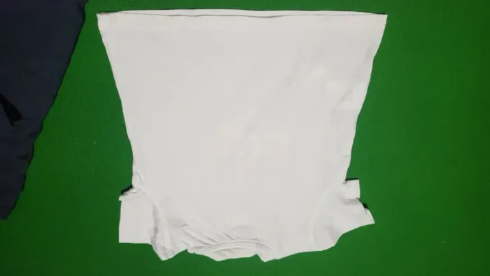 2 t-shirts - photo numéro 7