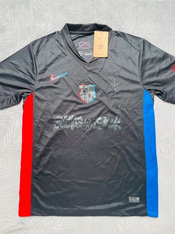 Maillot concept foot Barça noir rouge bleu Travis Scott taille S