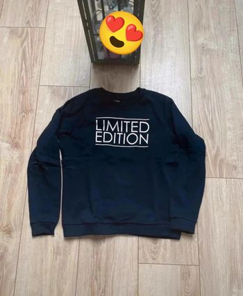 Pull/sweat S Kiabi état neuf