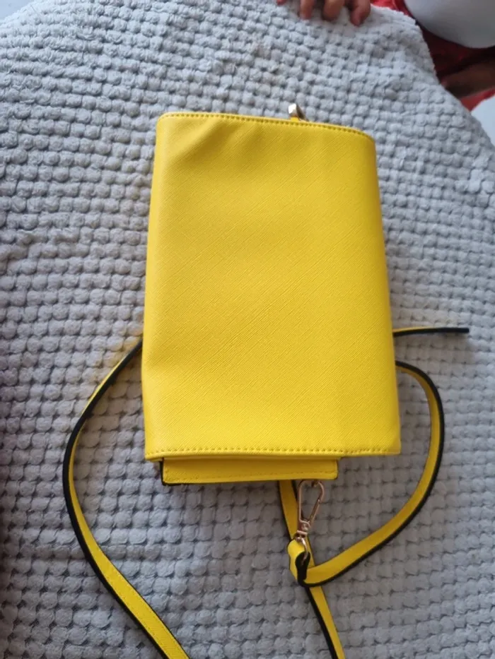 Sac bandoulière jaune - photo numéro 9