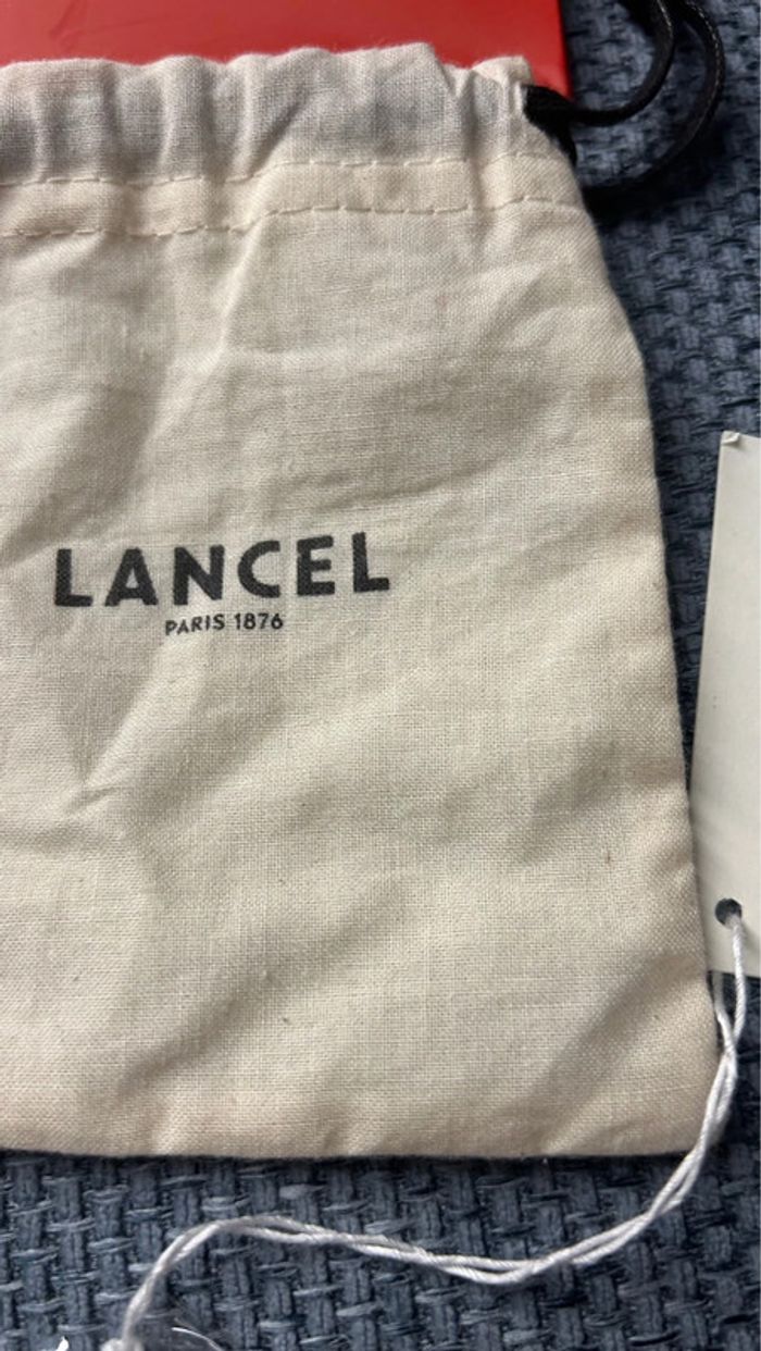 Porte-clés Lancel neuf unisexe - photo numéro 5