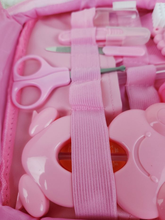 Kit de soin Tout en un pour bébé Neuf jamais servi marque Mon Petit Ange - photo numéro 8