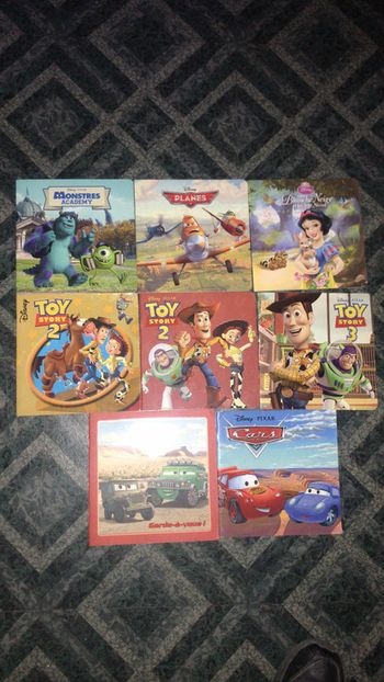 Livres histoire Disney