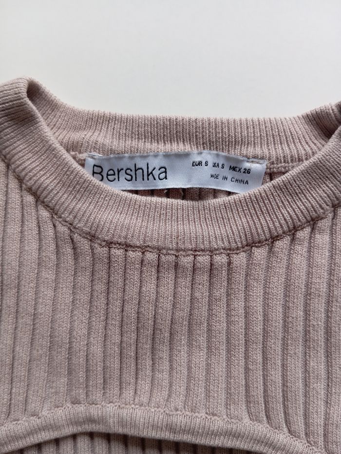 Haut Bershka taille s - photo numéro 2