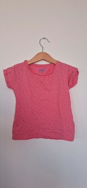 T-shirt manches courtes fille – Coloré & girly, parfait pour le printemps ! 🌷