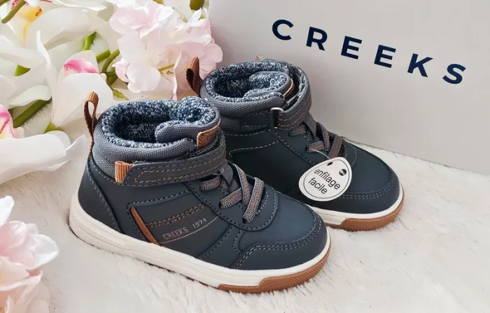 Chaussures Montantes Baskets Sneakers Sneakers Élastique Enfilage Facile Creeks T22