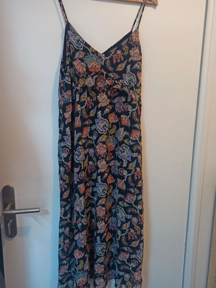 Robe a bretelles d'été - photo numéro 2