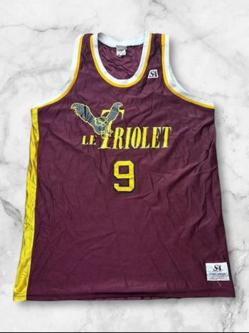 Maillot de Basketball Vintage Le Triolet #9 – Made in Canada