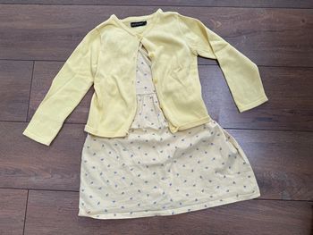 Ensemble jaune