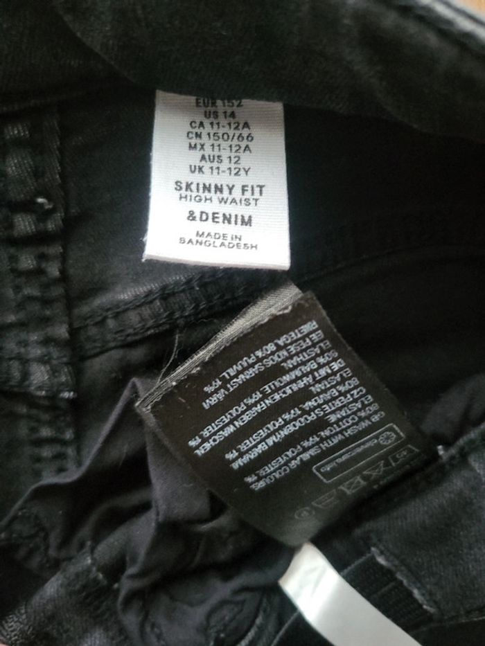 Jean troué - photo numéro 2