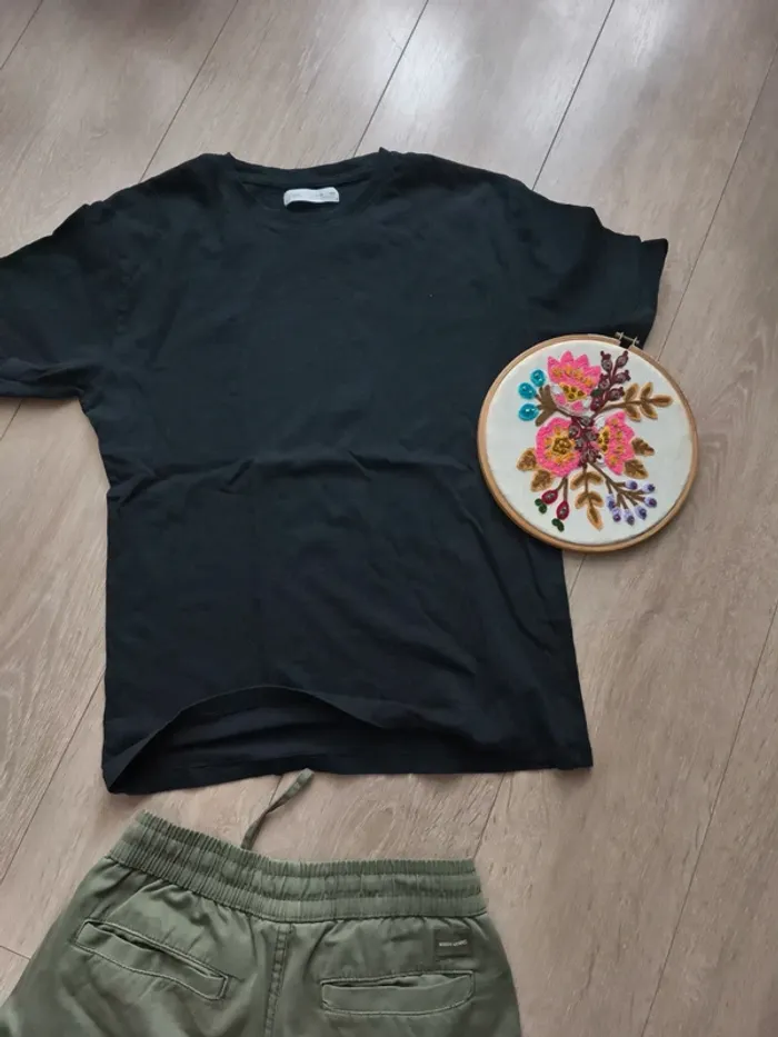 Pantalon cargo kaki Bershka XS + T-shirt - photo numéro 10