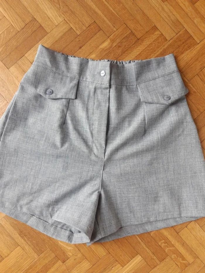 Short léger habillé L neuf - photo numéro 3
