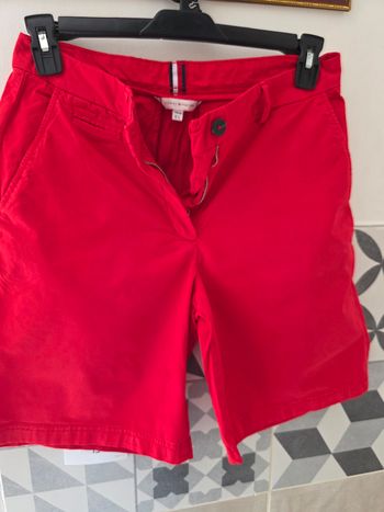 Short  femme  tommy hilfiger taille m 