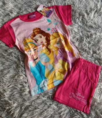 Magnifique ensemble princesse 7 ans 💐