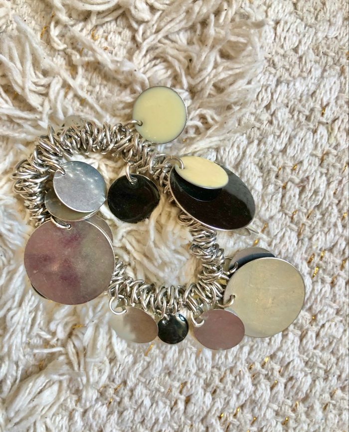 💜 Magnifique bracelet breloque noir & beige argenté 💜 - photo numéro 2