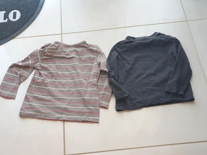 2 t-shirts manche longue 5 ans n°4 : - photo numéro 2