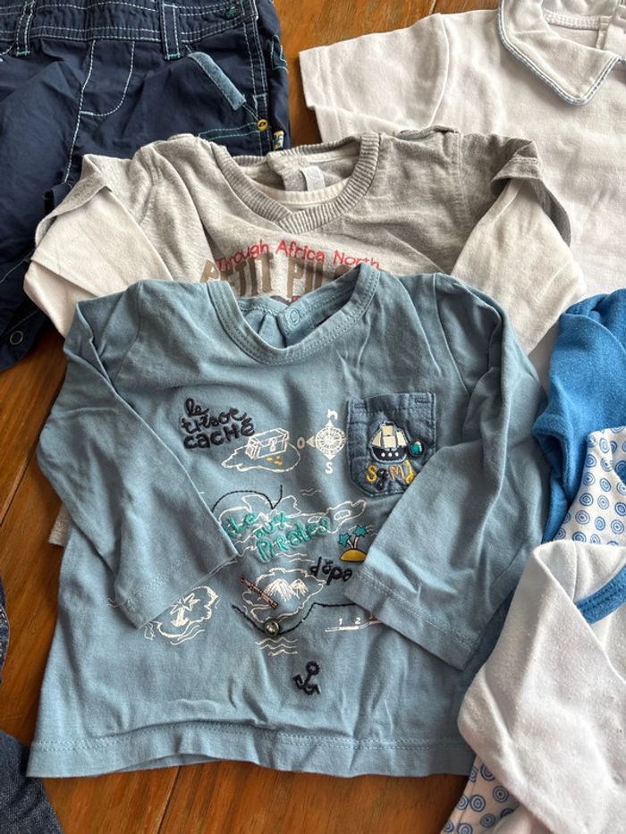 Lot vêtement 6 mois - photo numéro 4