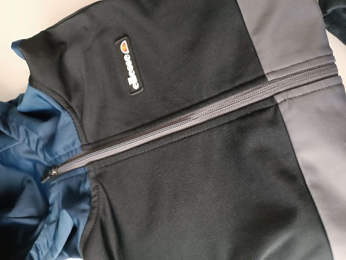 Haut sport garcon - photo numéro 3