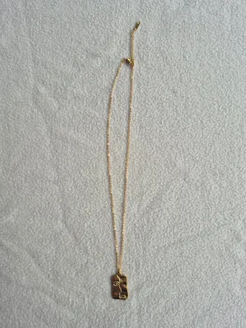 Collier "Visage Arty" en Acier Inoxydable - Neuf