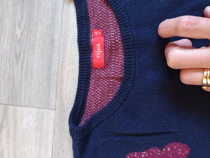 pull marine fille 10 ans hiver motif papillon presque neuf - photo numéro 2