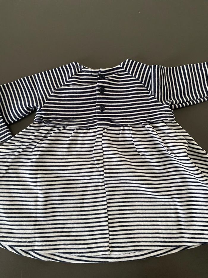 Robe obaibi 6 mois - photo numéro 3