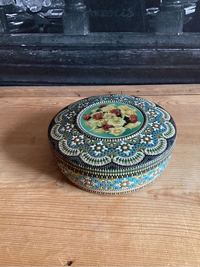 Boîte à gâteau vintage Origine hollandaise - photo numéro 1