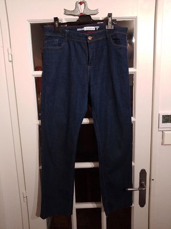 Jean regular 44