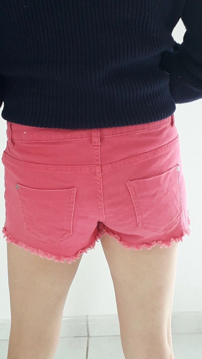 Short Jenyfer 36 - photo numéro 1