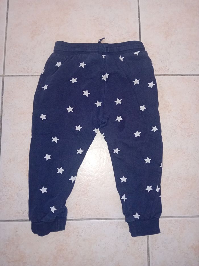 Pantalon survêtement 1/2 ans - photo numéro 2