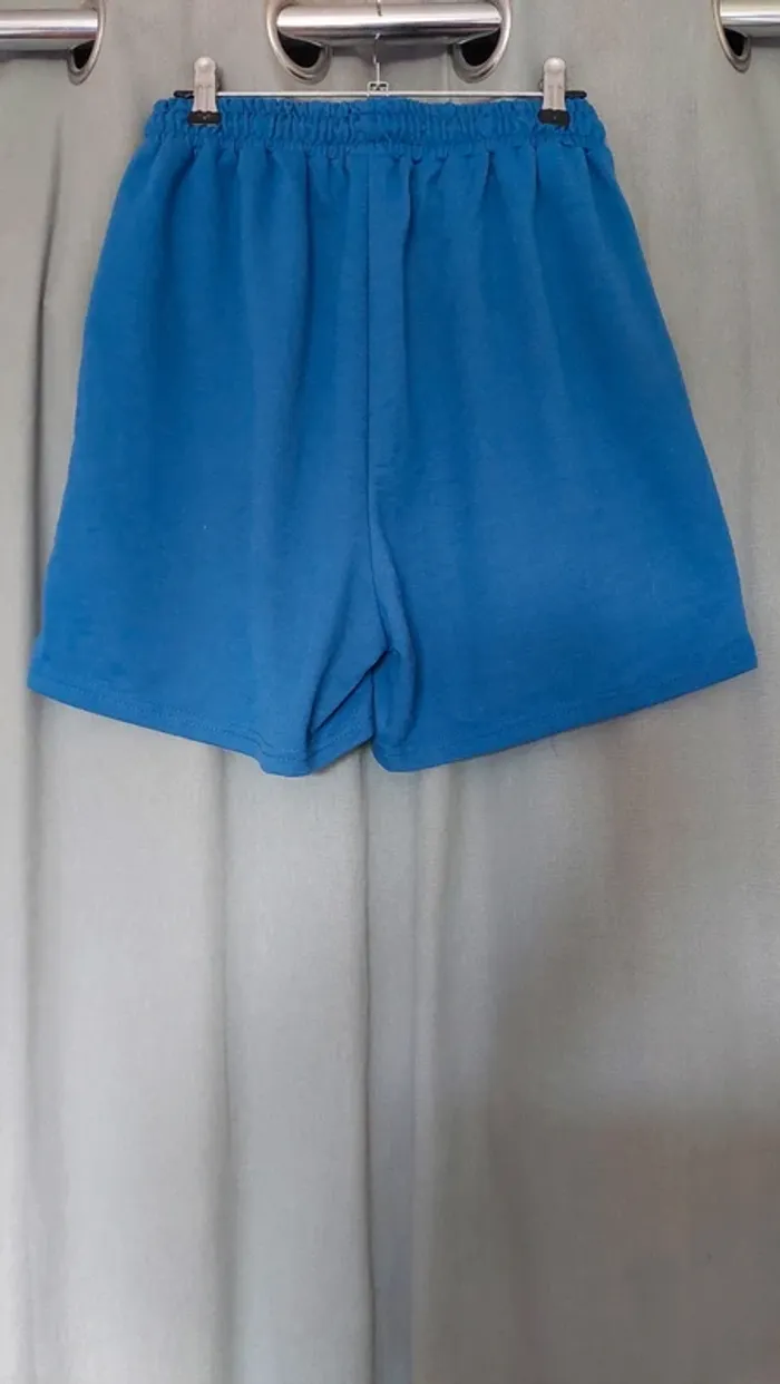 Short Bleu Indigo/Électrique – Taille M (Shein) - parfait état - photo numéro 2
